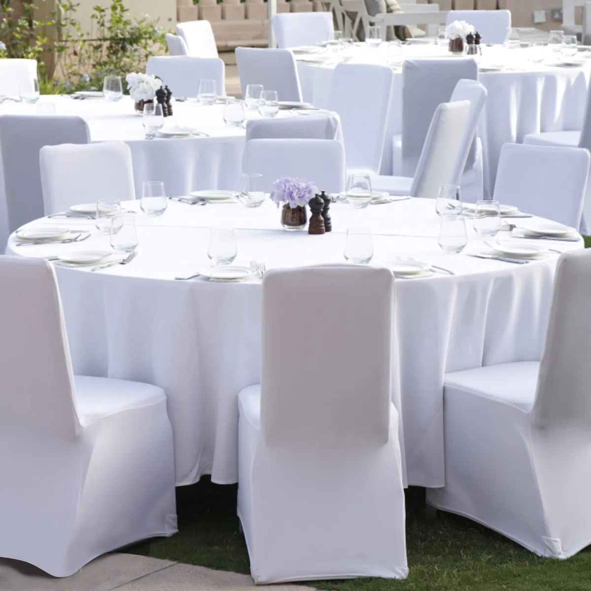 UISEBRT 100 fundas universales para silla, elásticas, color blanco, modernas, para bodas y celebraciones, decoración de cumpleaños (100 unidades)