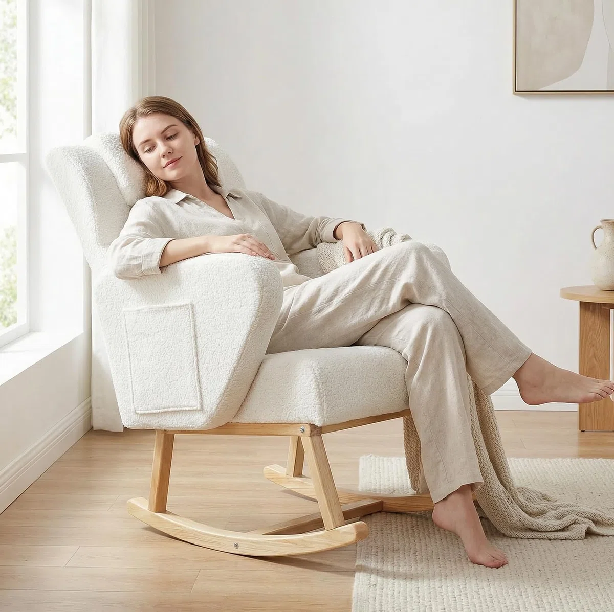 Mecedora de madera maciza, silla de relax, sillón de lactancia, silla mecedora, sillón balancín acolchado con respaldo alto y bolsillo lateral, para salón, dormitorio, balcón
